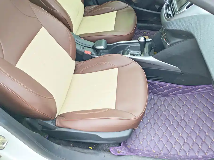Peugeot 2008 — миниатюра 8