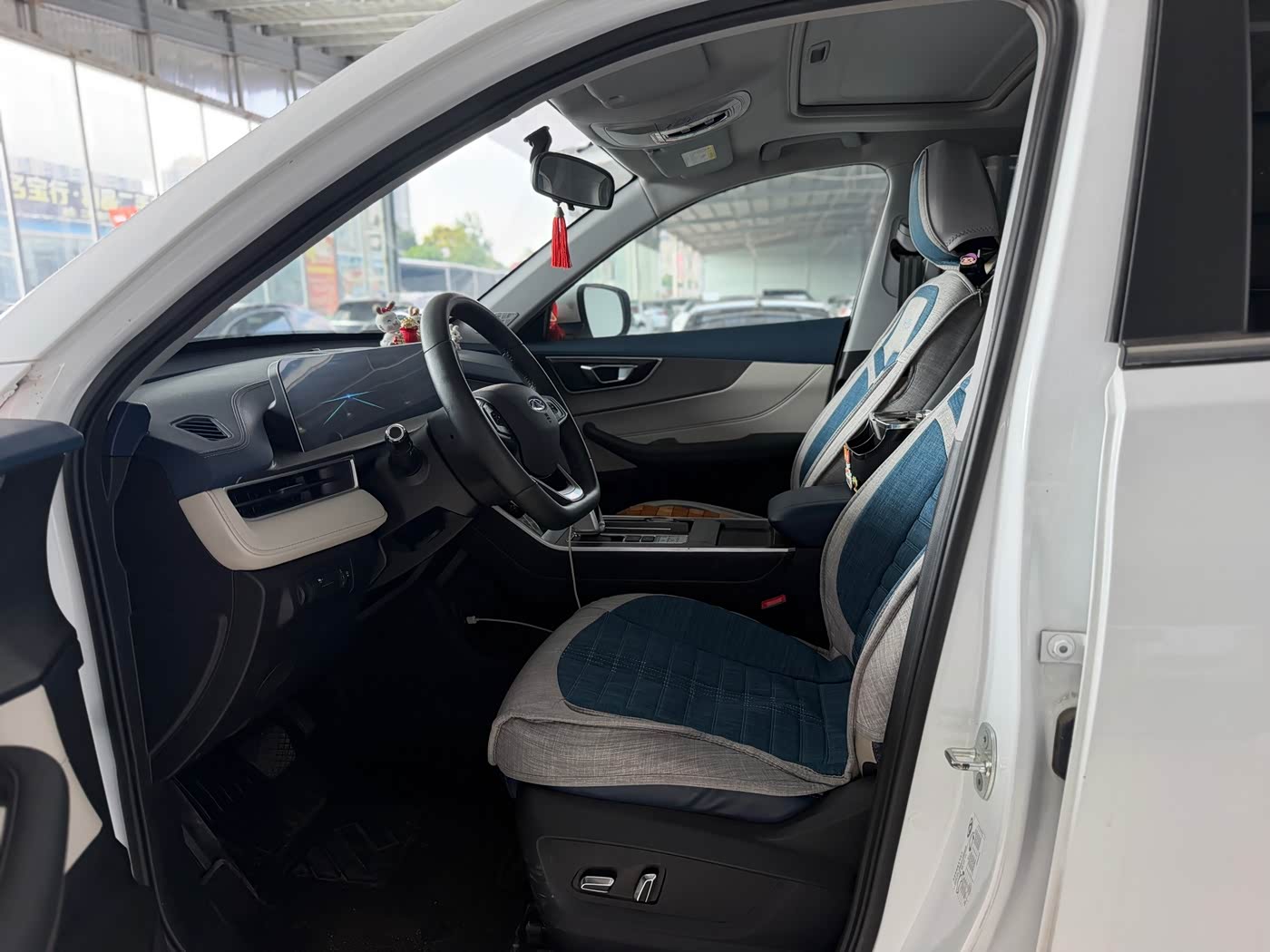 Nissan Teana 1.5 л 2022 г. Белый, пробег 33000 км