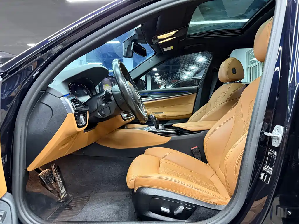 BMW 5 Series (Import) — миниатюра 4