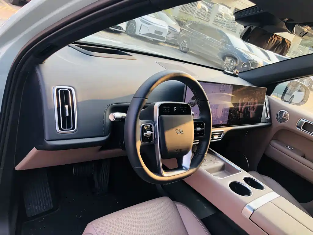 Li Auto Li L6 — миниатюра 6