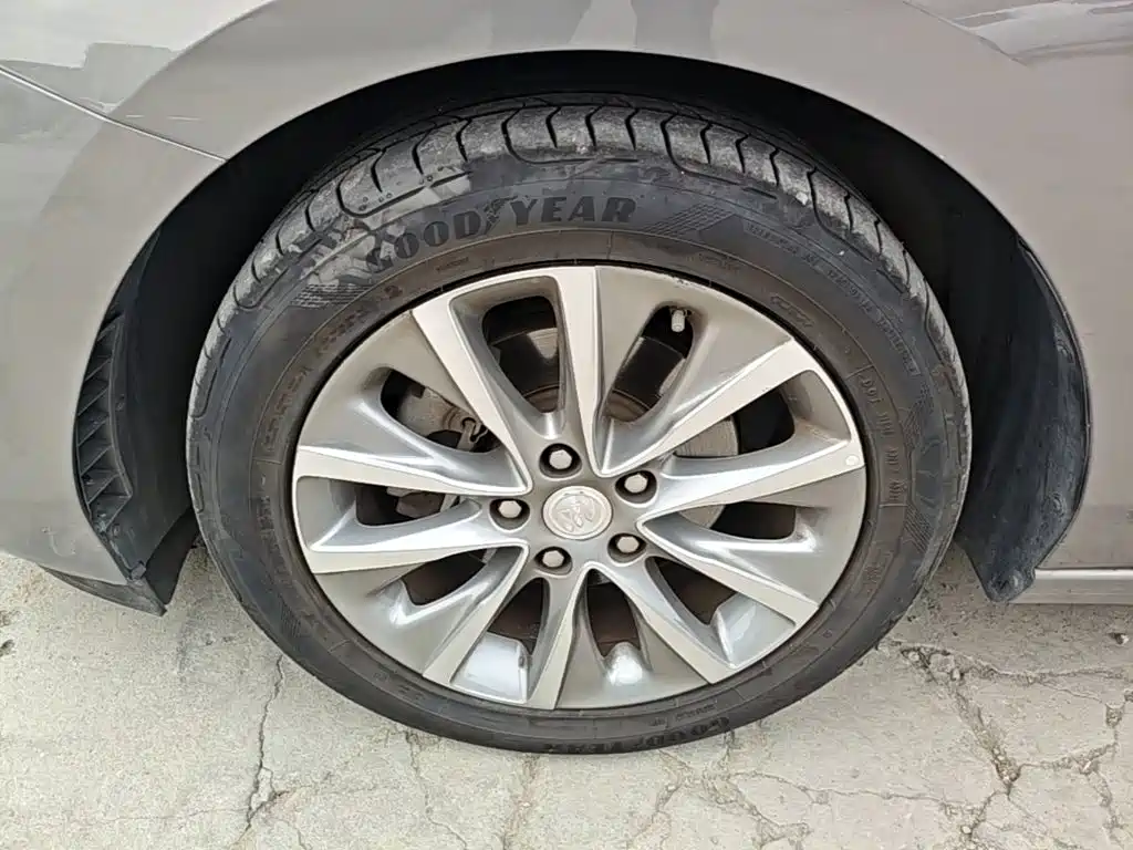 Buick GL6 — миниатюра 23