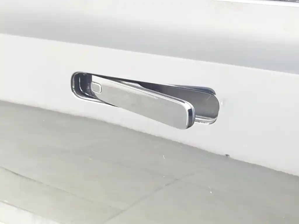 Baojun KiWi EV — миниатюра 18
