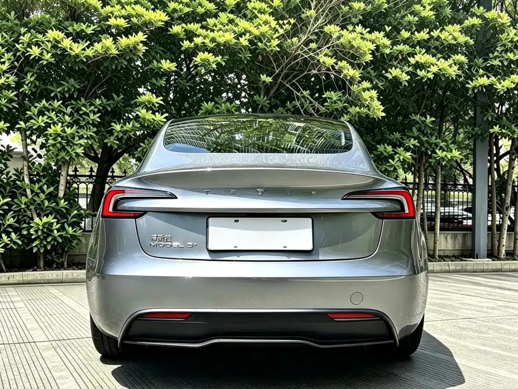 Tesla Model 3 — фотографии объявления, Фото 12