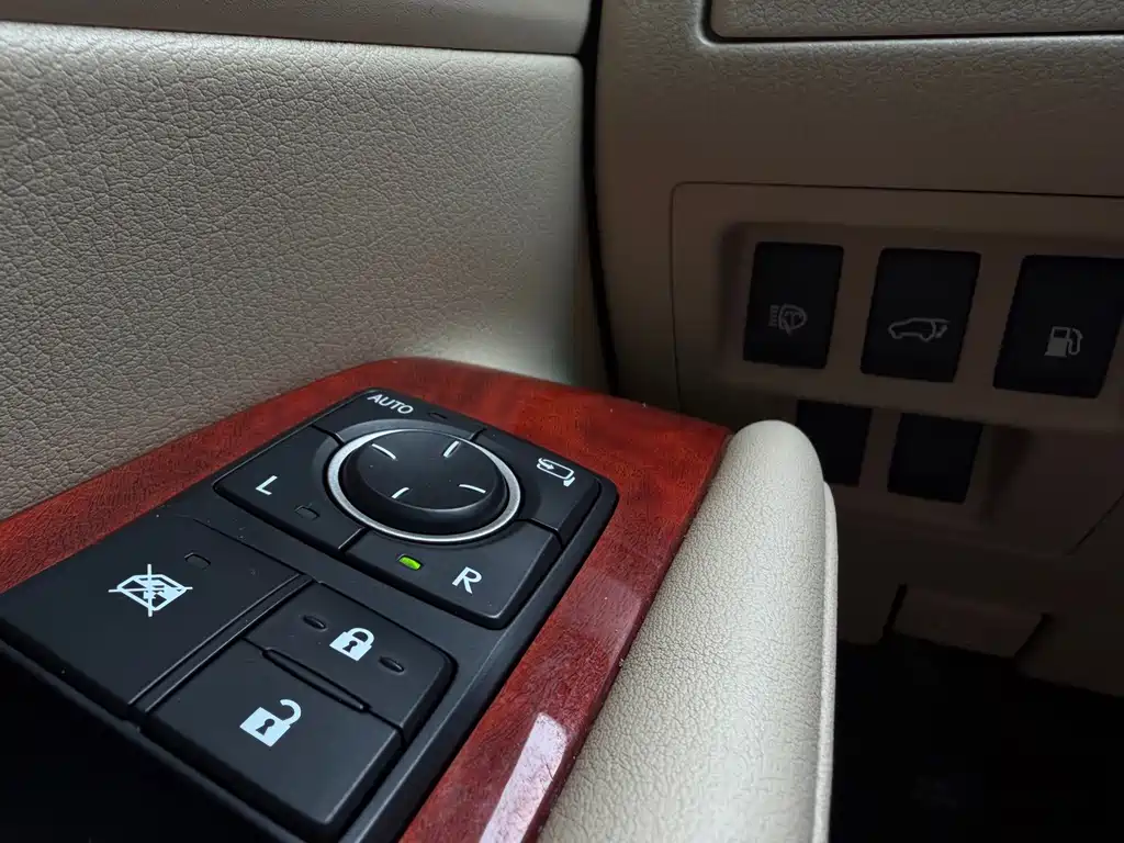 Lexus RX Classic — миниатюра 12