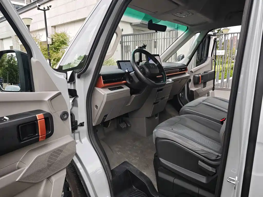 Yuan Cheng Yuan Cheng Super VAN — миниатюра 5