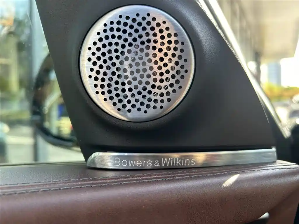BMW XM — миниатюра 16