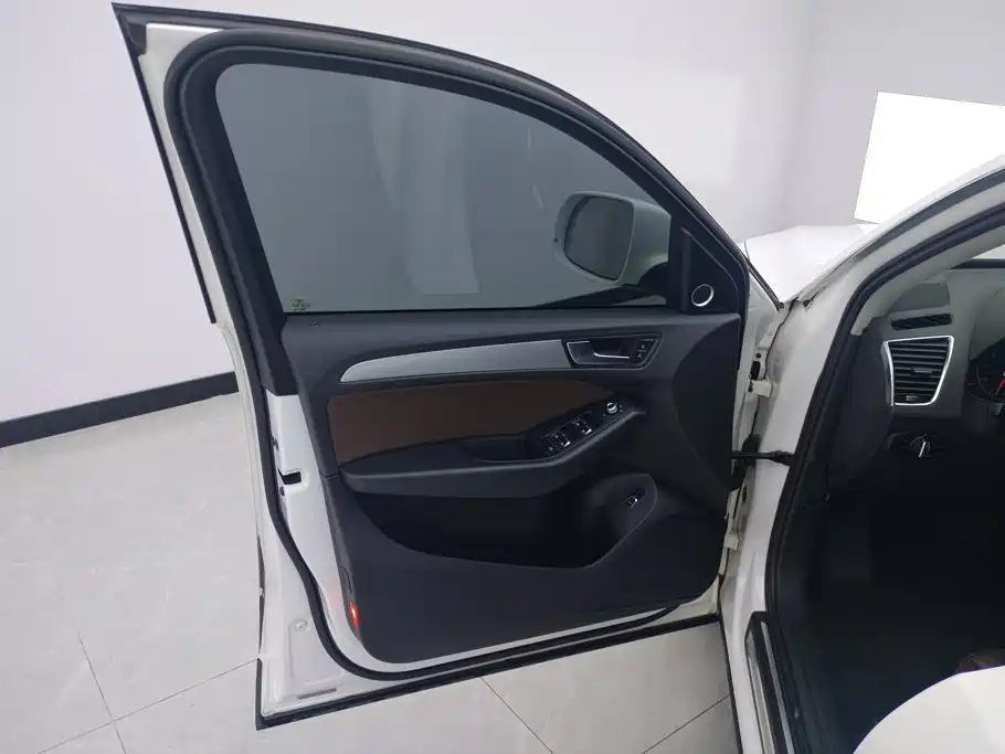 Audi Q5 — миниатюра 7