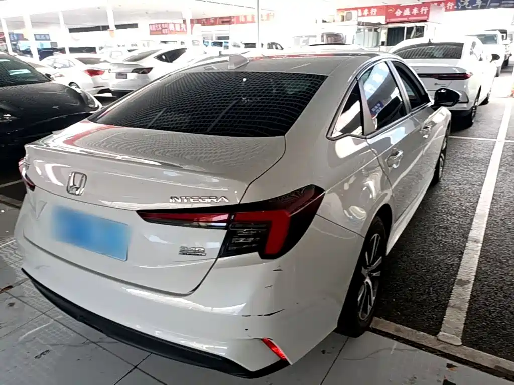 Honda Integra — миниатюра 7