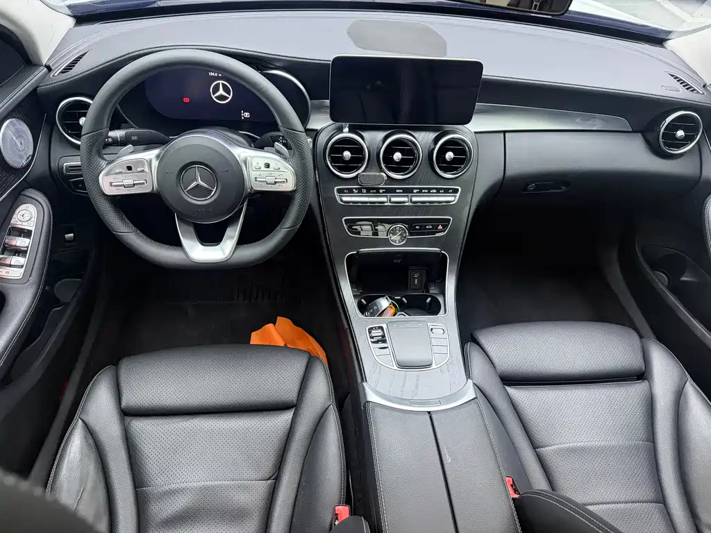 Mercedes-Benz C-Class — миниатюра 4