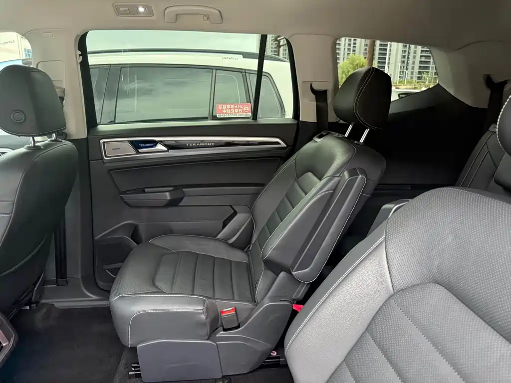 Volkswagen Teramont — миниатюра 6