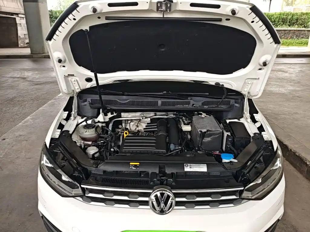 Volkswagen Touran — миниатюра 20