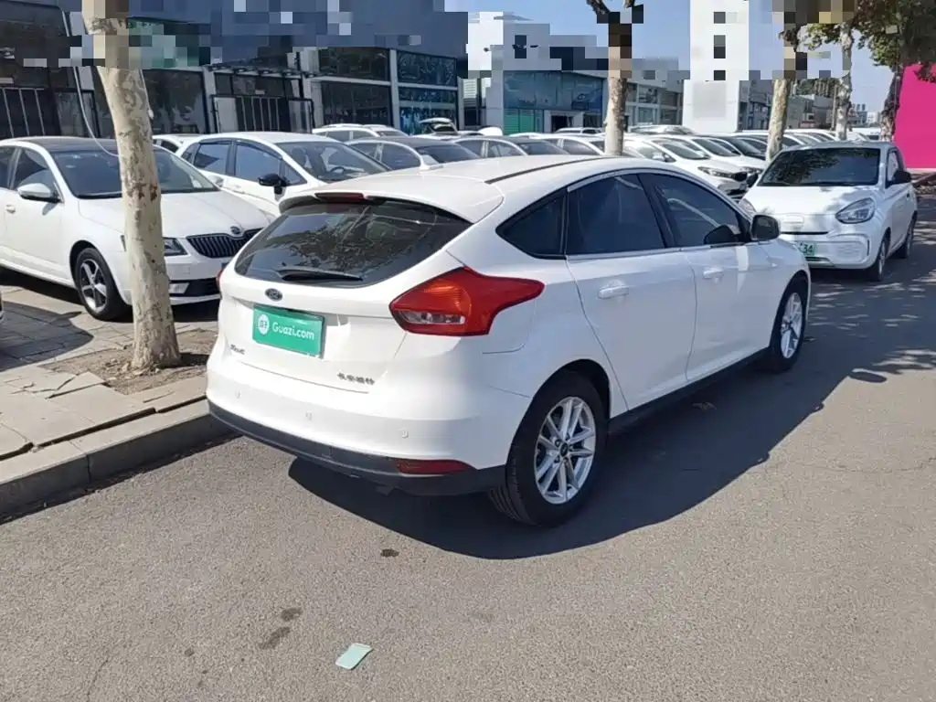 Ford Focus — миниатюра 7