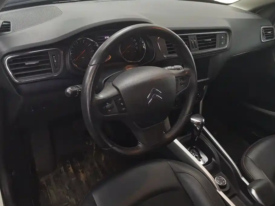 Citroen C3-XR — миниатюра 12