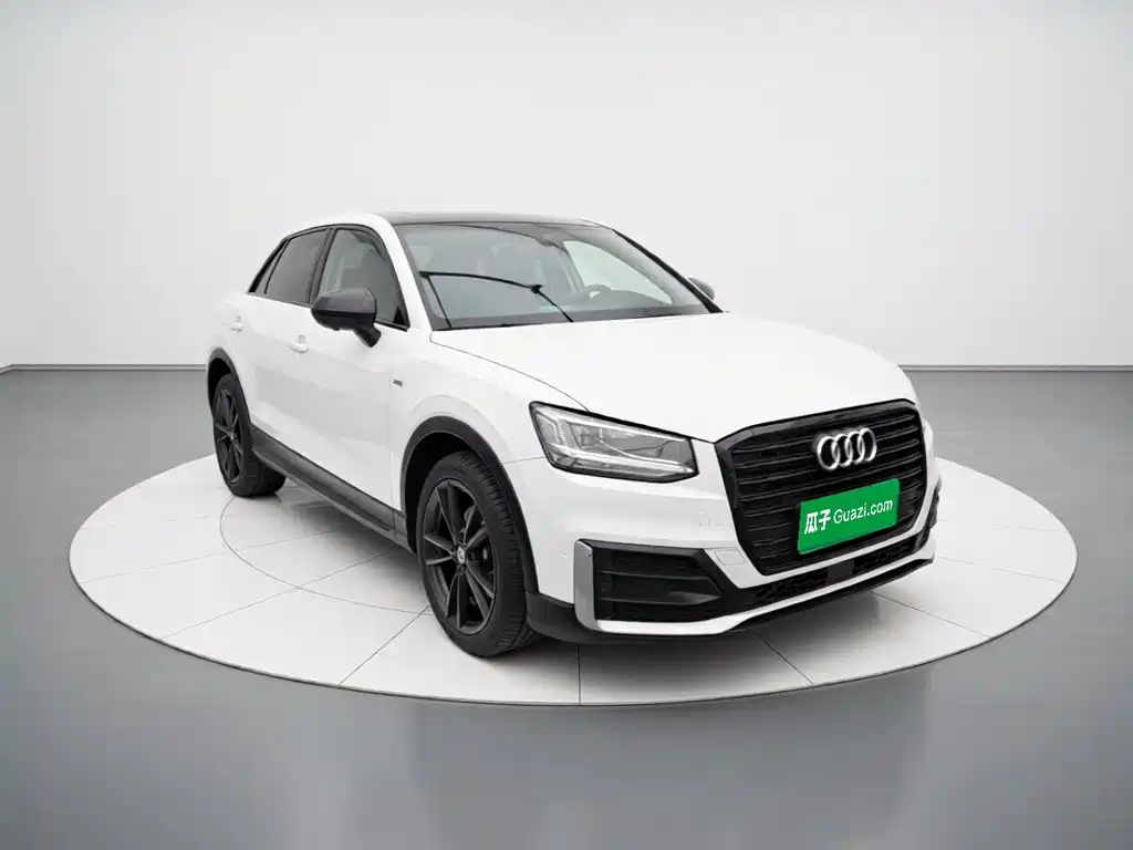 Audi Q2L — миниатюра 3