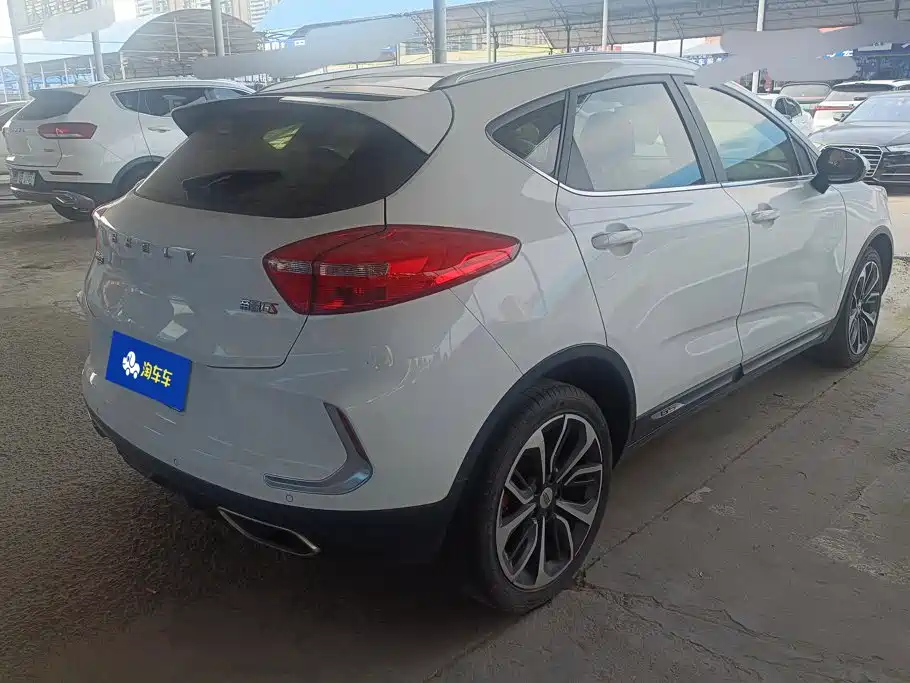 Geely Emgrand GS — миниатюра 3