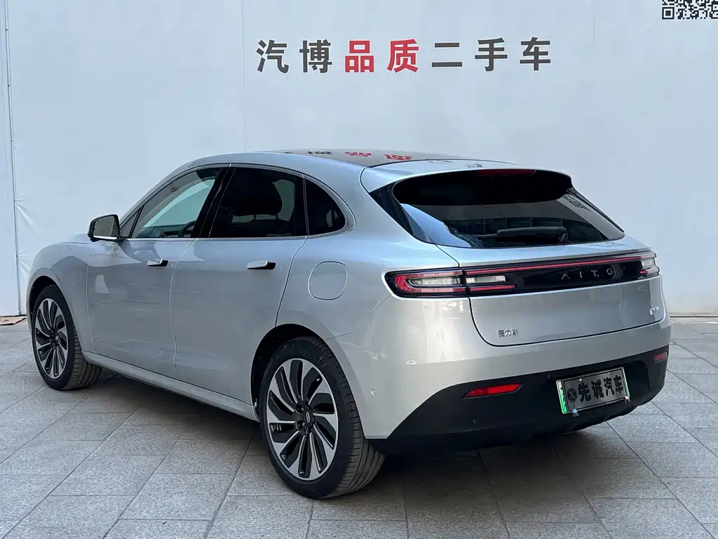AITO Wenjie AITO M5 — миниатюра 7