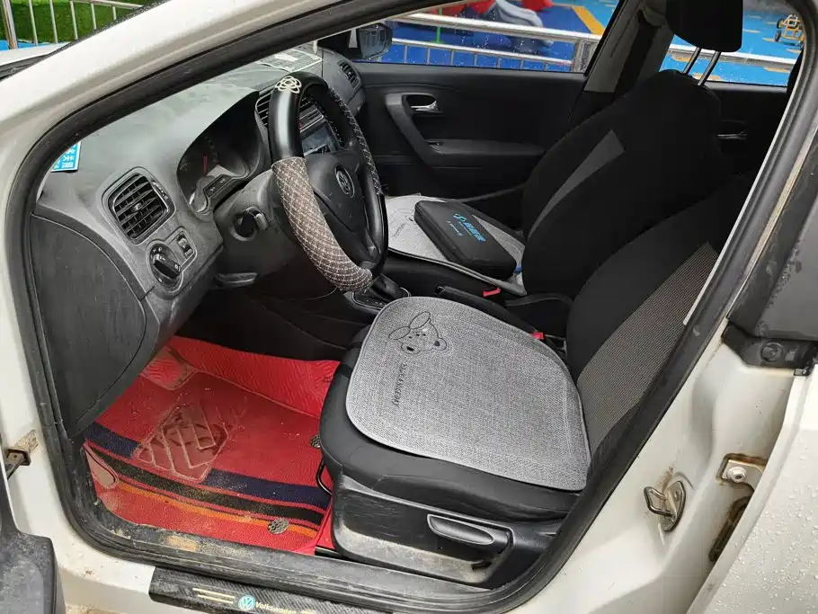 Volkswagen Polo — миниатюра 9