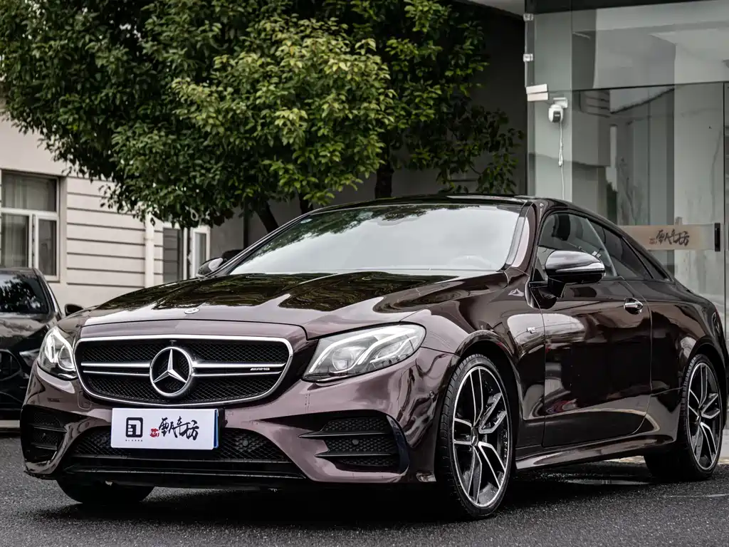 MERCEDES-BENZ E CLASS AMG