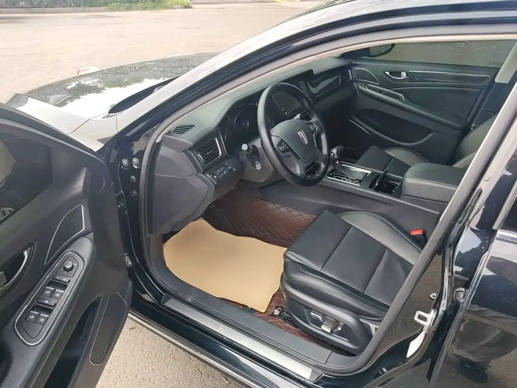 Hongqi Hongqi H7 — миниатюра 16