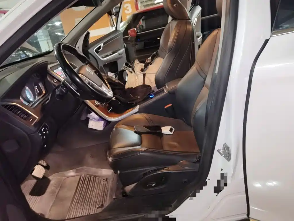 Volvo XC60 — миниатюра 8