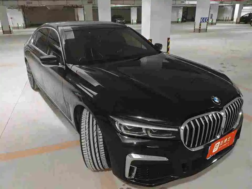 BMW 7 Series — миниатюра 2