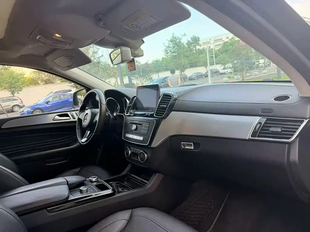 Mercedes-Benz GLE Coupe — миниатюра 5