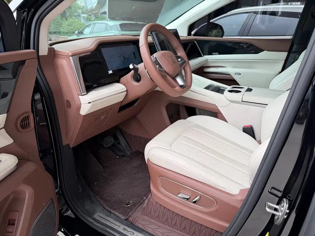 BYD Xia — миниатюра 3