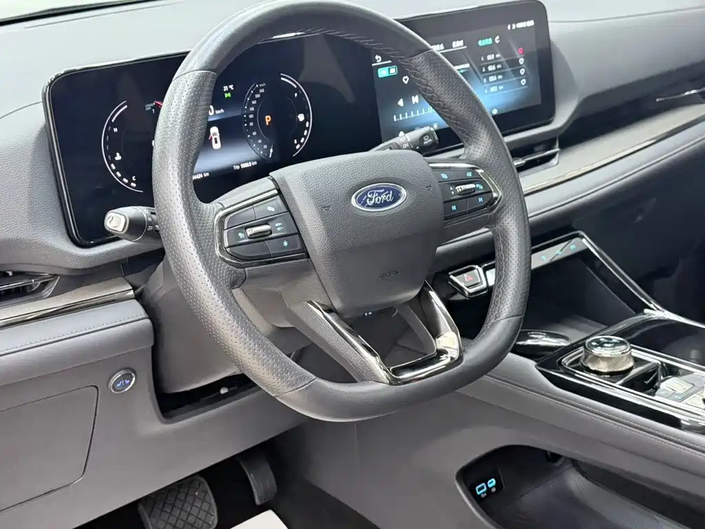 Ford Equator Sport — миниатюра 7