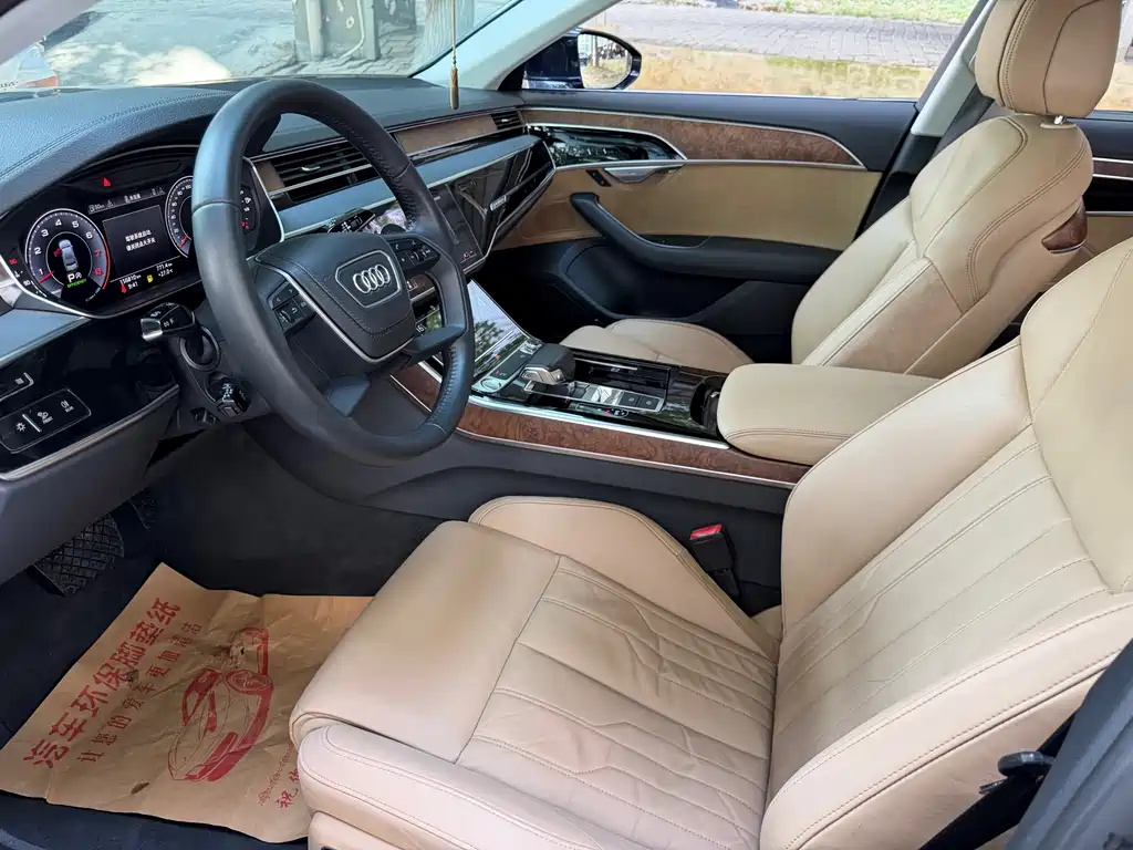 Audi A8 — миниатюра 4