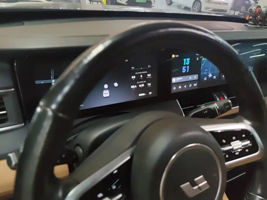 Li Auto Li ONE — миниатюра 14
