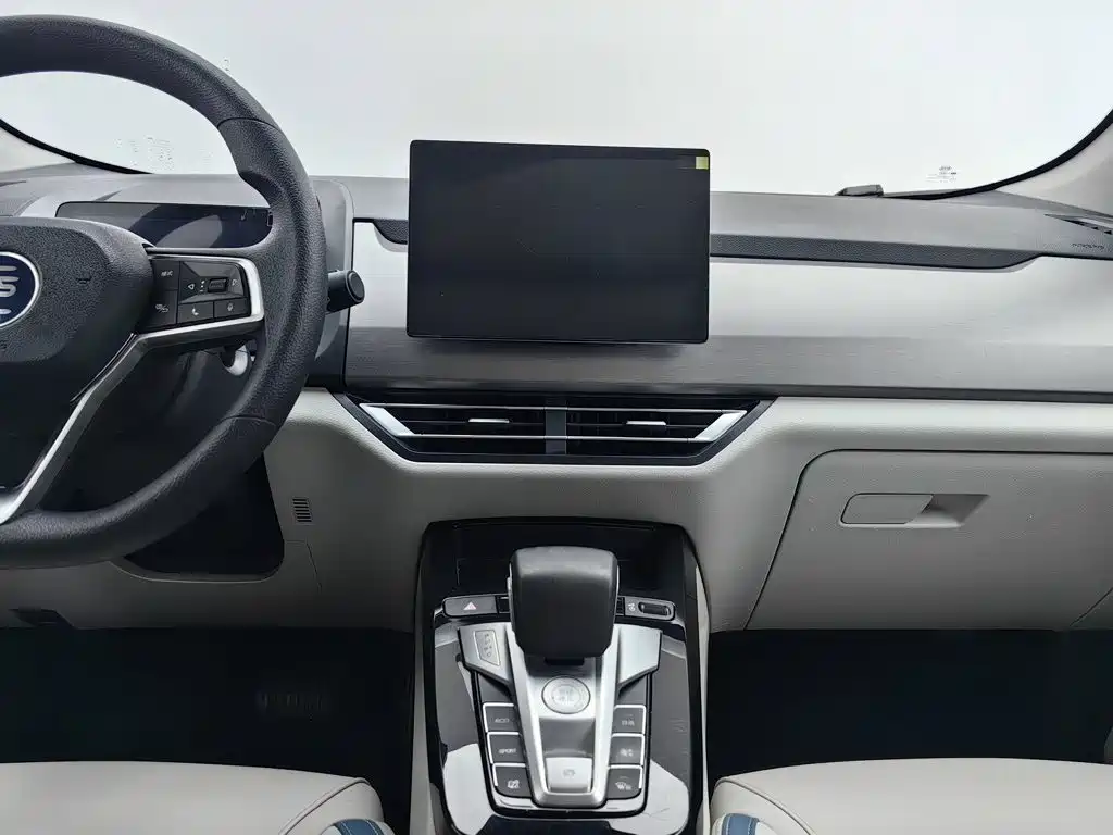 BYD Yuan Pro — миниатюра 12