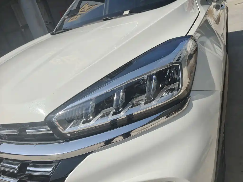 Chery Tiggo 8 — миниатюра 3