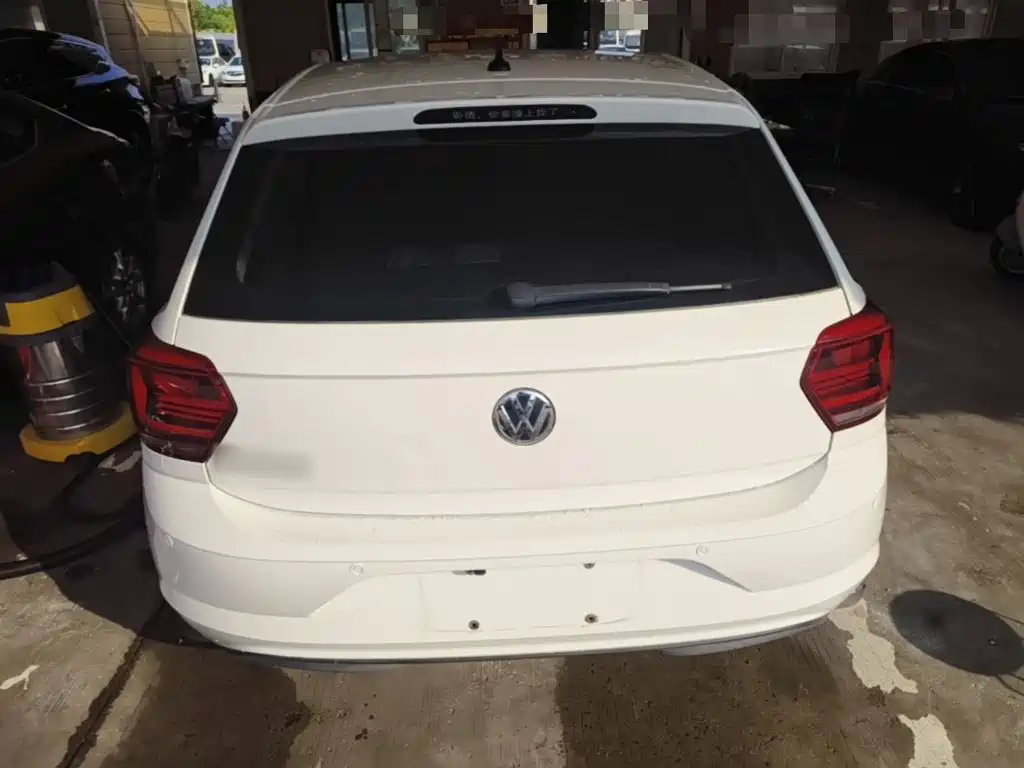 Volkswagen Polo — миниатюра 6