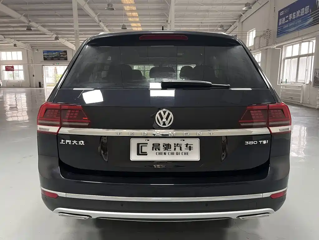 Volkswagen Teramont — миниатюра 5