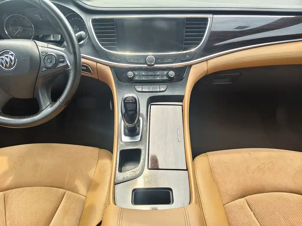 Buick LaCrosse — миниатюра 14