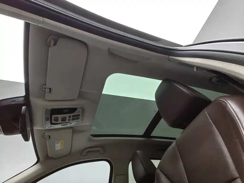 Wey Wey VV6 — миниатюра 14