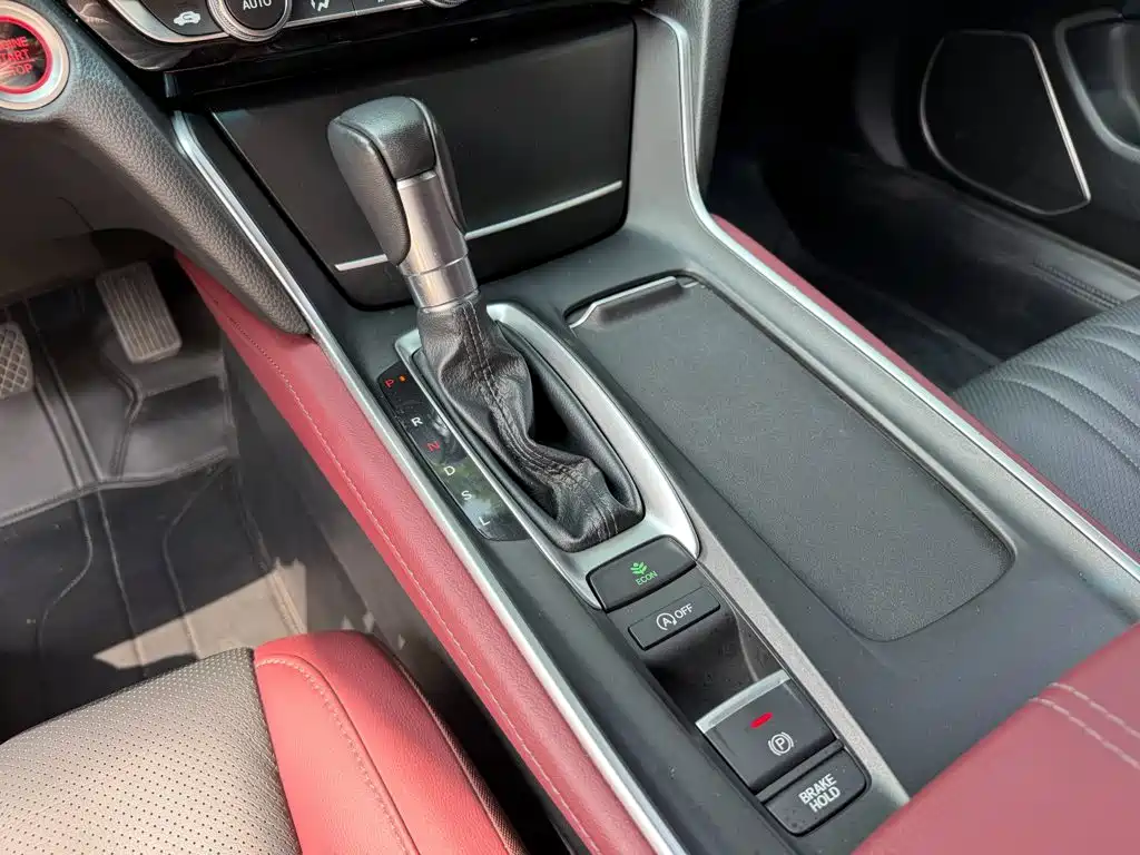 Honda Inspire — миниатюра 9
