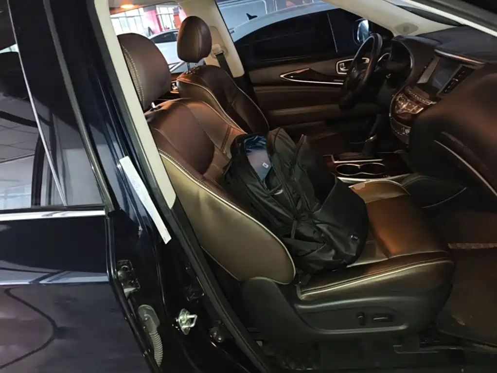 Infiniti QX60 (Import) — миниатюра 25