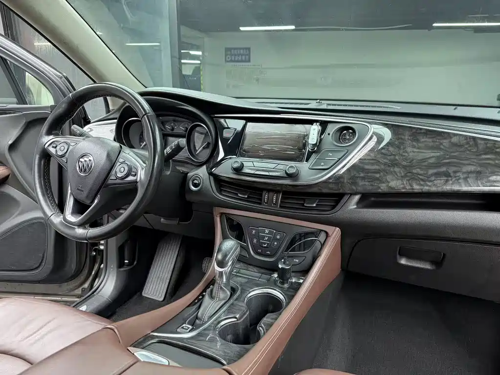 Buick Envision Plus — миниатюра 10