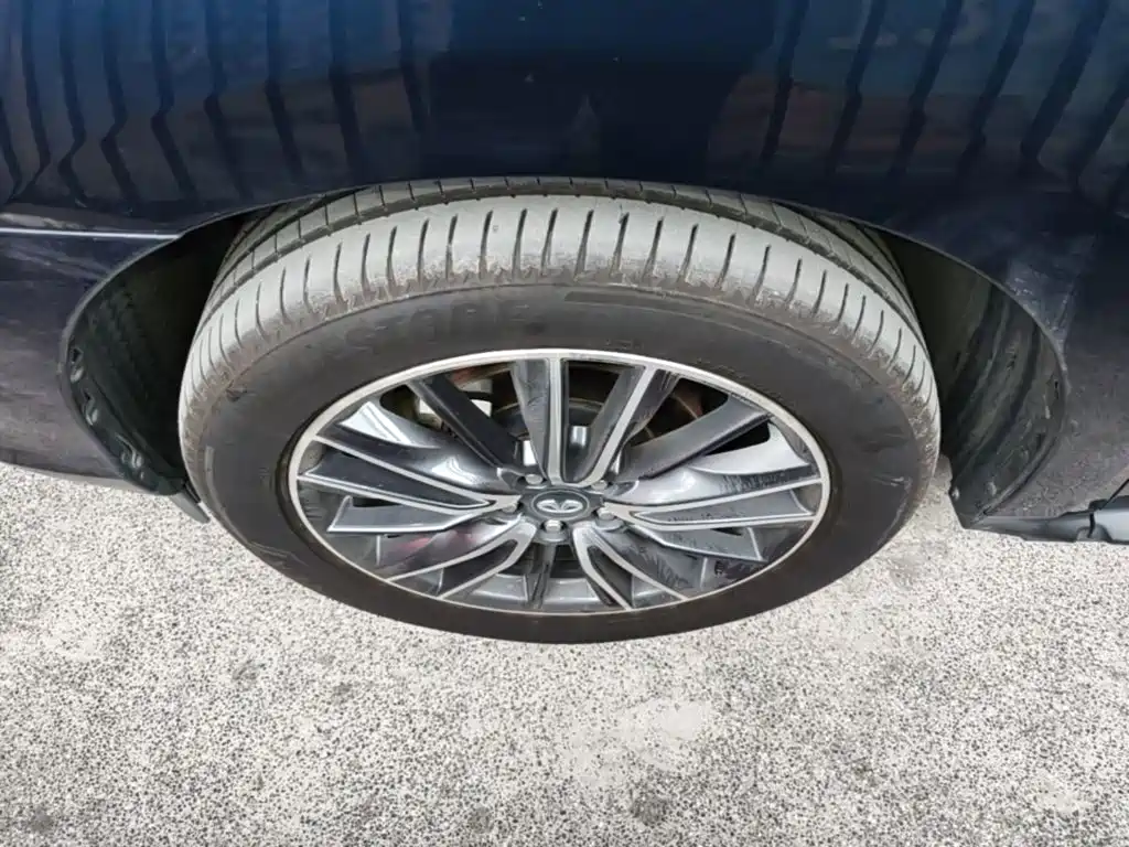 Infiniti QX60 (Import) — миниатюра 23