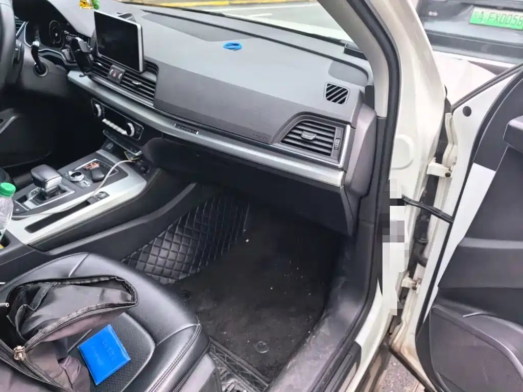 Audi Q5L — миниатюра 20