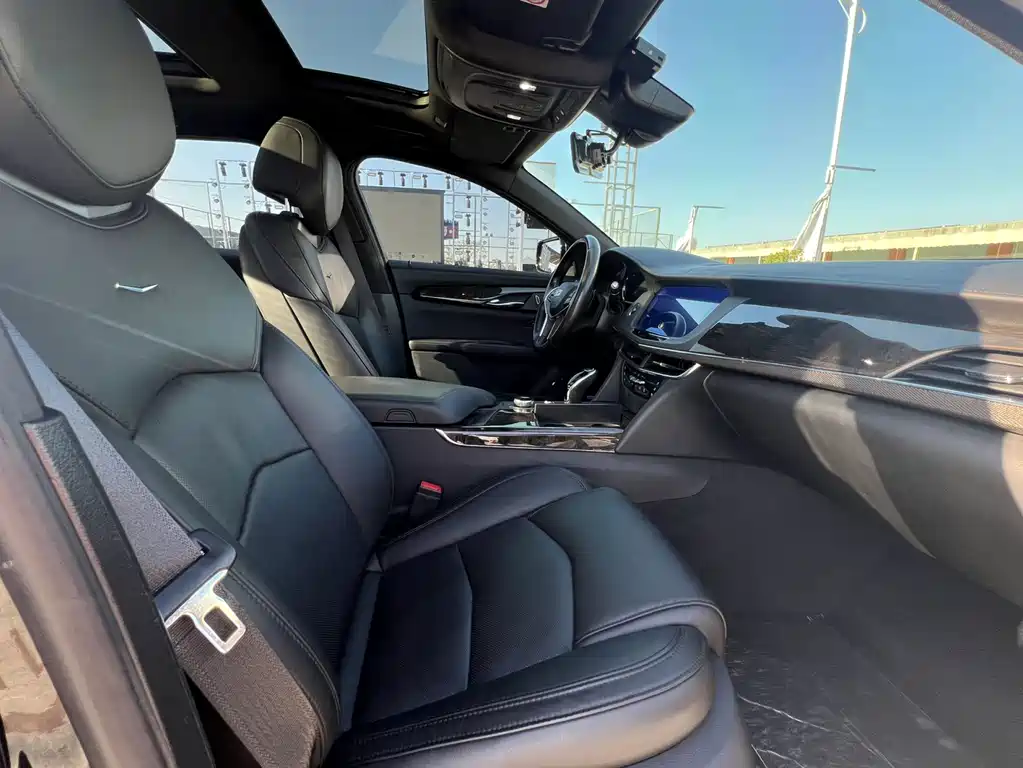 Cadillac CT6 — миниатюра 12