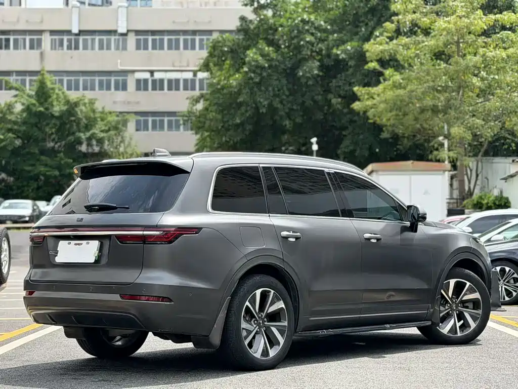 Li Auto Li ONE — миниатюра 12