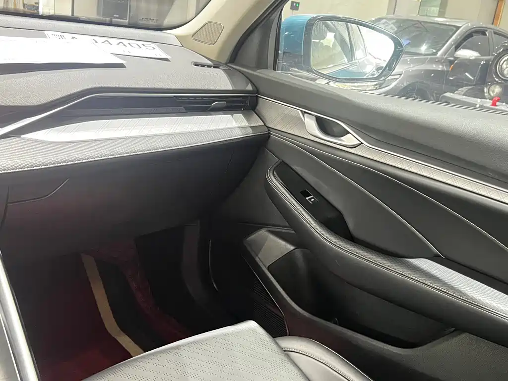 GEELY AUTOMOBILE XINGRUI