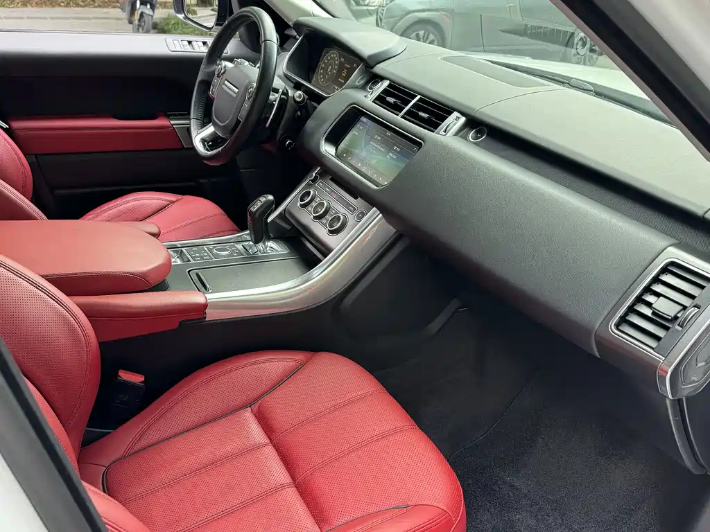 Land Rover Sport — миниатюра 7