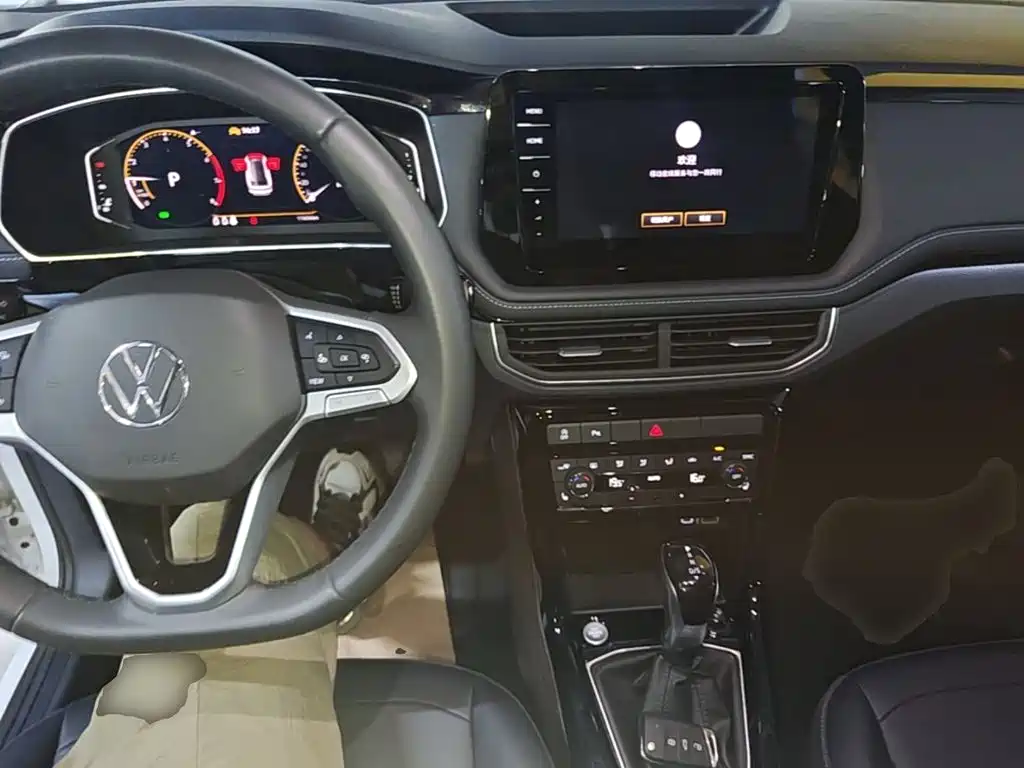 Volkswagen Tharu — миниатюра 6