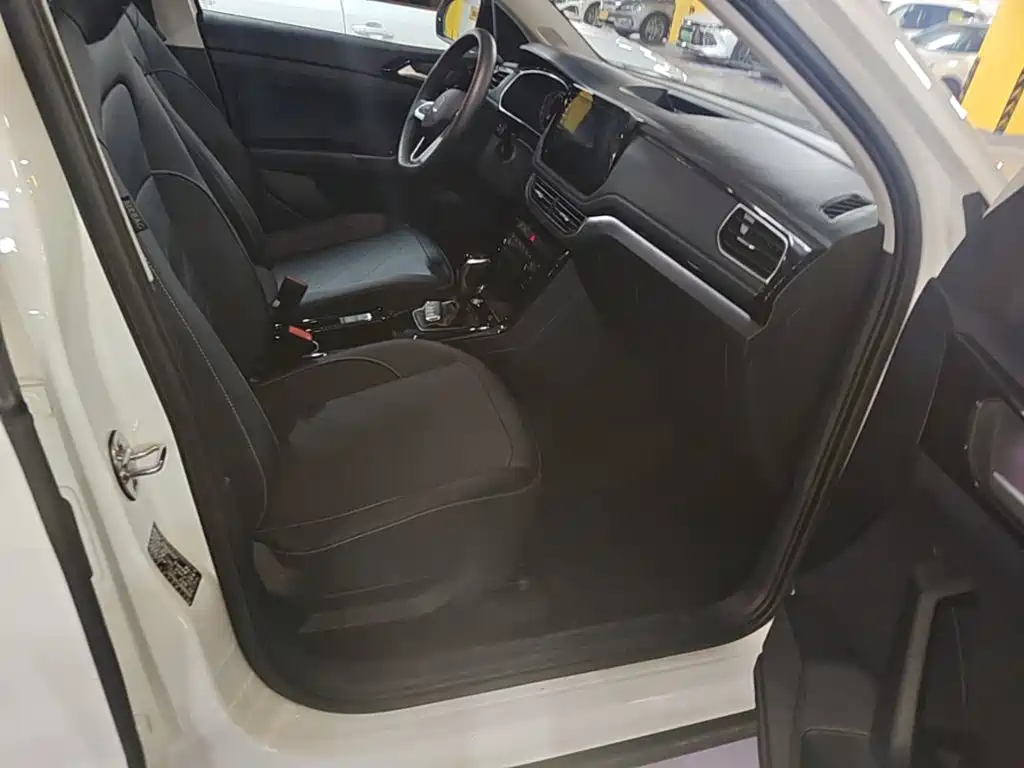 Volkswagen Tharu — миниатюра 20