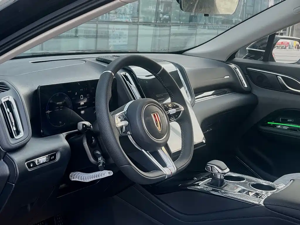 Hongqi Hongqi HS3 PHEV — миниатюра 9
