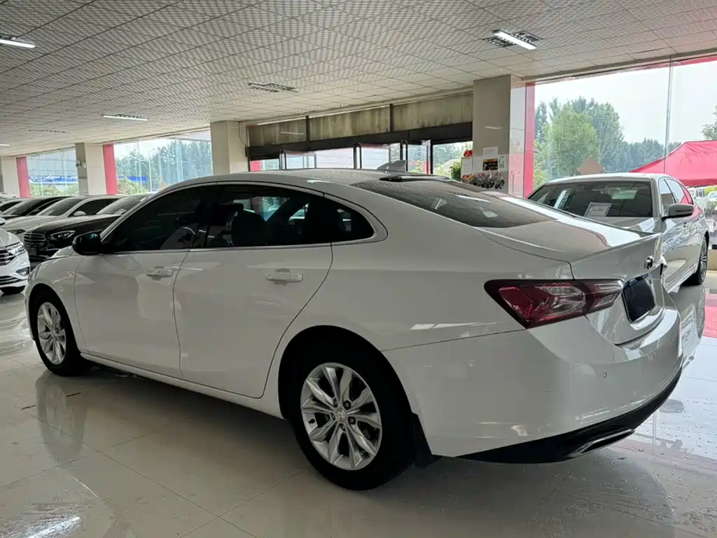 Chevrolet Malibu XL — миниатюра 23