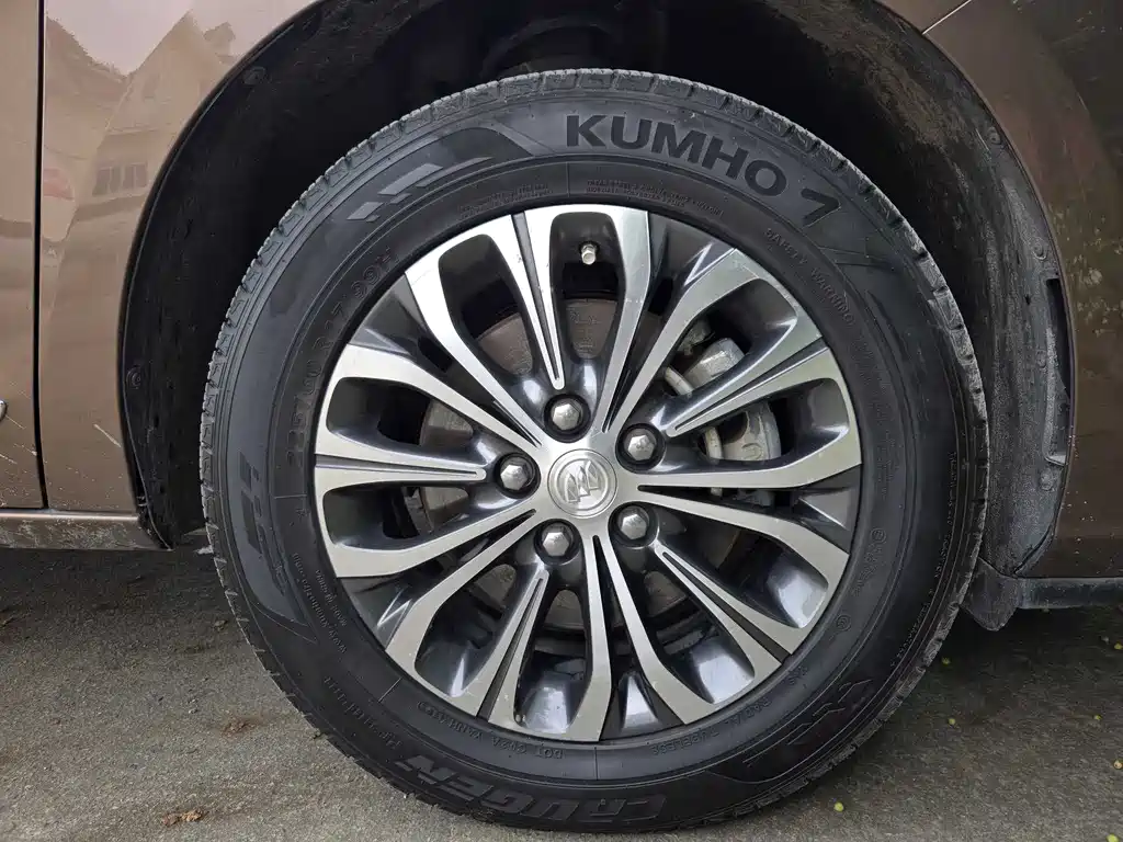 Buick GL8 2021 652T Luxury
